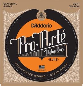 D'Addario Pro-Arte Nylon Core, Clear Nylon, Light Tension EJ43