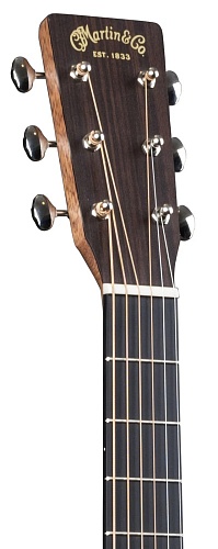 Электроакустическая гитара Martin D12E Road Series 